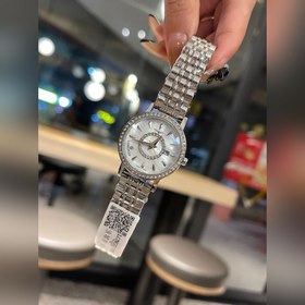 Женские часы Longines с кварцевым механизмом, украшенные перламут