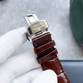Longines — высококачественные мужские часы с классическим дизайно