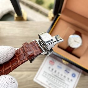 Longines — высококачественные мужские часы с классическим дизайно