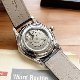 Элегантные мужские часы Longines с лаконичным дизайном с двумя ст