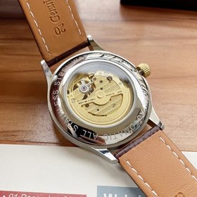 Элегантные мужские часы Longines с впечатляющим ажурным дизайном 