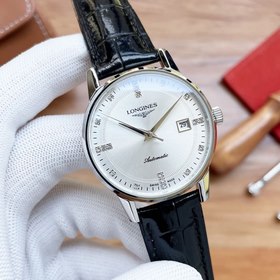 Longines Элитные мужские часы  Трехстрелочные часы в лаконичном 
