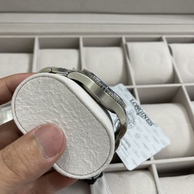 Longines Conquest [Корпус] Размер часы： 41 х 12 мм. Корпус из нер