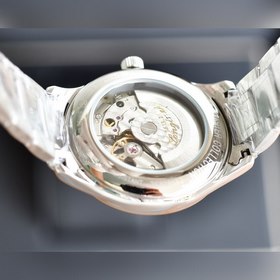 Longines — высококачественные мужские часы с классическим дизайно
