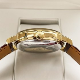 Longines — высококачественные мужские часы с классическим дизайно