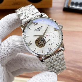 Longines — высококачественные мужские часы с лаконичным дизайном 