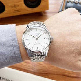 Элегантные мужские часы Longines с классическим дизайном с тремя