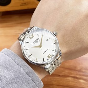 Longines — высококачественные мужские часы с классическим дизайно