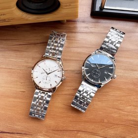 Longines – высококачественные мужские часы с четырьмя стрелками.