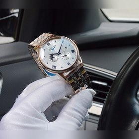Longines — элегантные и многофункциональные новые часы. Превосход