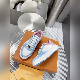 Спортивные кроссовки LV Time Out Классическая форма из гладкой ко