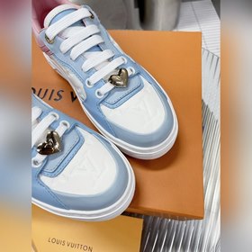 Спортивные кроссовки LV Time Out Классическая форма из гладкой ко