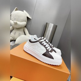 Спортивные кроссовки LV Time Out Классическая форма из гладкой ко