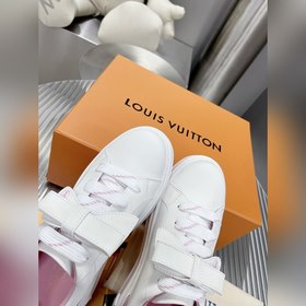 Спортивные кроссовки LV Time Out Классическая форма из гладкой ко
