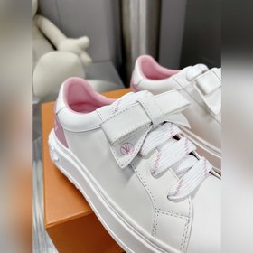 Спортивные кроссовки LV Time Out Классическая форма из гладкой ко