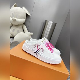Спортивные кроссовки LV Time Out Классическая форма из гладкой ко