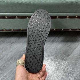 LOUIS VUITTON Луи Виттон Миланский показ мод Логотип LV, стиль зн