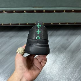 LOUIS VUITTON Луи Виттон Миланский показ мод Логотип LV, стиль зн