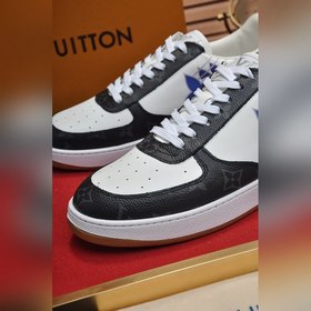 LOUIS VUITTO  Классические модные кроссовки LV Внутренняя часть