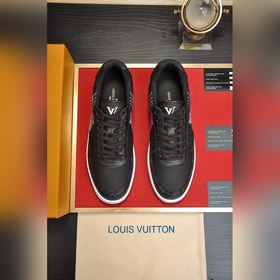 LOUIS VUITTO  Классические модные кроссовки LV Внутренняя часть