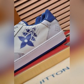 LOUIS VUITTO  Классические модные туфли LV Внутренняя часть из 