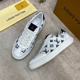 LOUIS VUITTON Луи Виттон Миланский показ мод. Повседневные кроссо