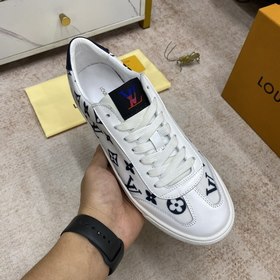 LOUIS VUITTON Луи Виттон Миланский показ мод. Повседневные кроссо