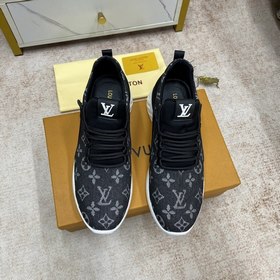 LV Louis Vuitton роскошные спортивные кроссовки Импортный материа