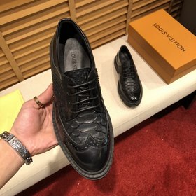 Louis Vuitton Классическая модель кожаных туфель Незаменимый эл