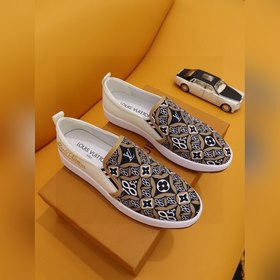LOUlS VUlTTON Louis Vuitton Повседневная обувь Итальянский импор