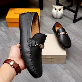 LV Новые туфли-ботинки черного цвета  Импортная оригинальная кож