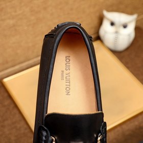 LV Новые туфли-ботинки черного цвета  Импортная оригинальная кож