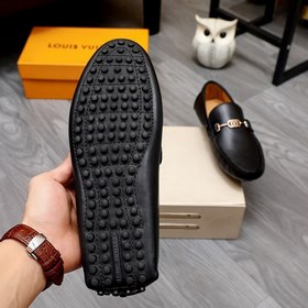 LV Новые туфли-ботинки черного цвета  Импортная оригинальная кож