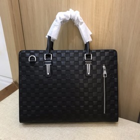 Lv Мужская сумка для документов из кожи слоновой кости Модель： 84
