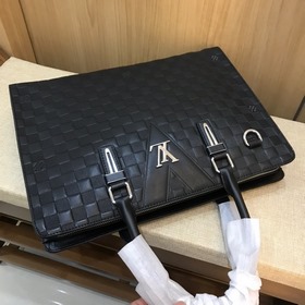 Lv Мужская сумка для документов из кожи слоновой кости Модель： 84
