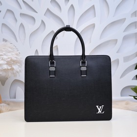 Мужской портфель LV из телячьей кожи Изготовлена из телячьей кожи