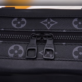 LV Soft Trunk портфель Модель： M44952 Прямая форма из ткани Monog