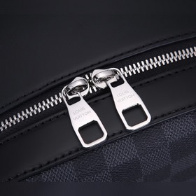 LV Louis Vuitton Модель： M41473 Черный рюкзак Новая сумка Josh с 