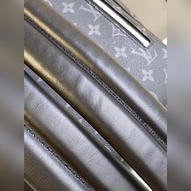 LV Модель M44052 Рюкзак STEAMER Вдохновленный старинной сумкой Lo