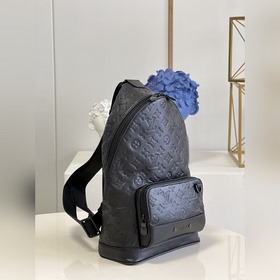 Рюкзак LV Racer, модель M46107, черный Рюкзак Racer отражает эле