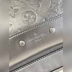 LV Racer модель M46107 черный Рюкзак Racer демонстрирует элега