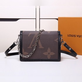 Средняя сумка LV Dauphine Модель： M44599 В духе моды 1970-х годов