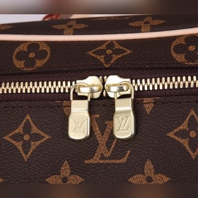 Косметичка LV Nice Модель： M42265 Вдохновленная культовой космет