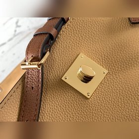 LV Lockme Ever BB сумка, абрикосовый с бежевым, модель M56645 Сум