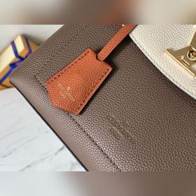 LV Lockme Ever BB сумка темно-коричневого цвета с жемчужно-белым 