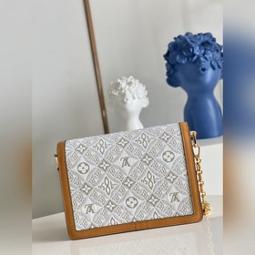 Средняя сумка LV Dauphine, модель M59483, белая Эта сумка Dauphi