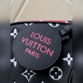 LV Сумка Bagatelle, модель 46091, черная  Сумка Bagatelle выпол