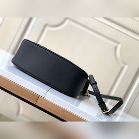 LV Сумка Bagatelle, модель 46002, черная  Сумка Bagatelle из мя