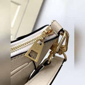 Сумка LV Bagatelle Модель 46099 Белый Сумка Bagatelle выполнена