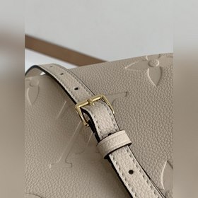 Сумка LV Bagatelle Модель 46099 Белый Сумка Bagatelle выполнена